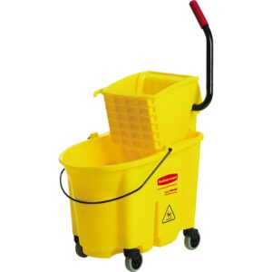 Rubbermaid WaveBrake Mop Bucket with Side-Press Wringer — 26 Qt, Yellow